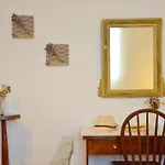 Gemilos Nook Appartement Adamantas (Milos)