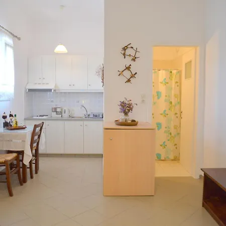 Gemilos Nook Apartment