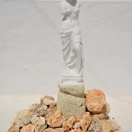 Gemilos Nook Apartmán