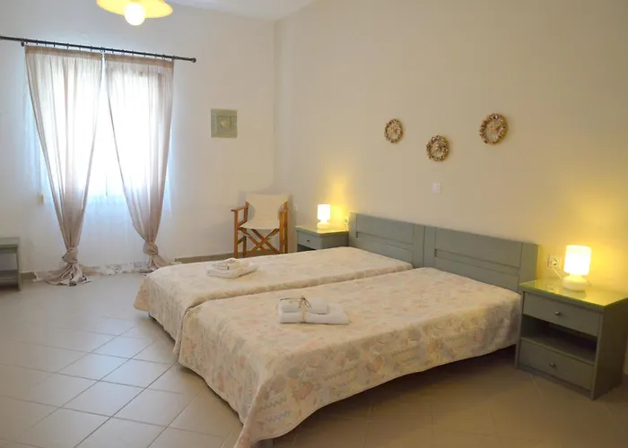 Gemilos Nook Apartment Adamantas (Milos)